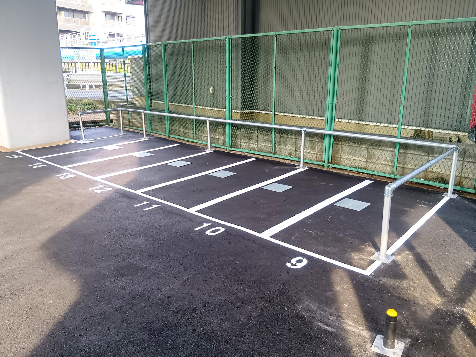 トミーバイクパーキング原木中山