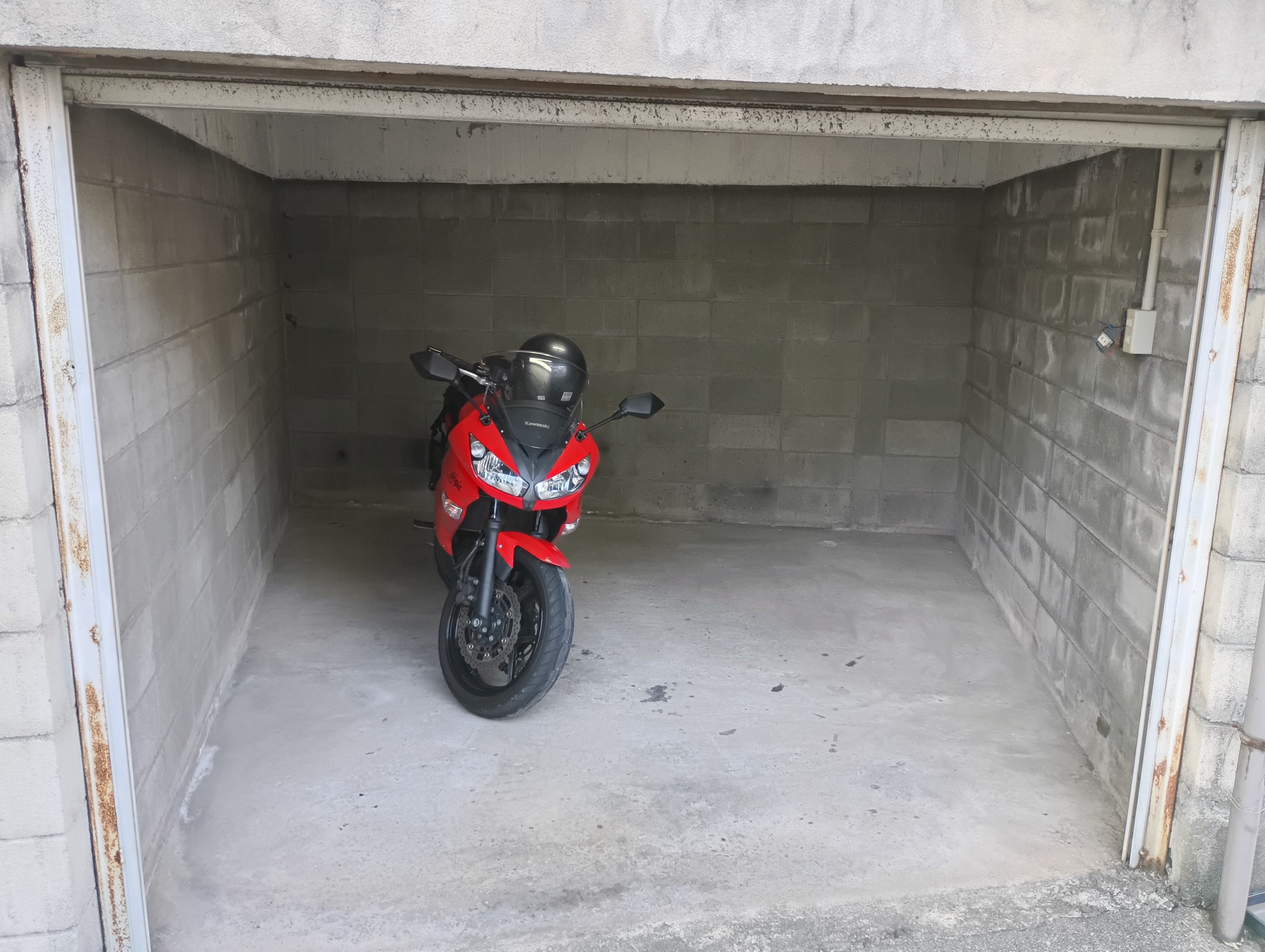 バイクガレージ富山